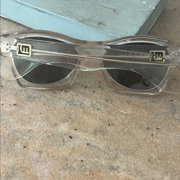 Designer  MOSS LIMPOE  Crystal  color Sunglasses, Black Accents. - Picture 6 of 15